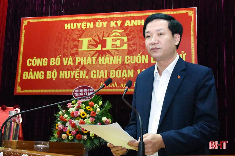 Ra mắt cuốn Lịch sử Đảng bộ huyện Kỳ Anh giai đoạn 1930-2020”