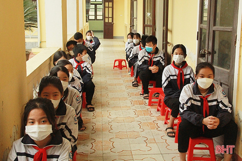 Các địa phương Hà Tĩnh tiếp tục tiêm phòng COVID-19 cho người từ 12 đến dưới 18 tuổi