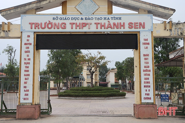 Phát sinh ca bệnh COVID-19 mới, TP Hà Tĩnh và Cẩm Xuyên khẩn trương truy vết