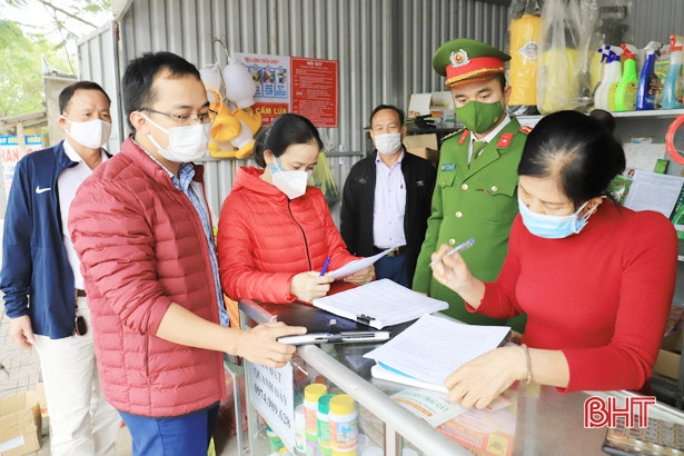 Nghi Xuân ngăn thuốc diệt cỏ có chứa hoạt chất Glyphosate, bảo vệ sản xuất