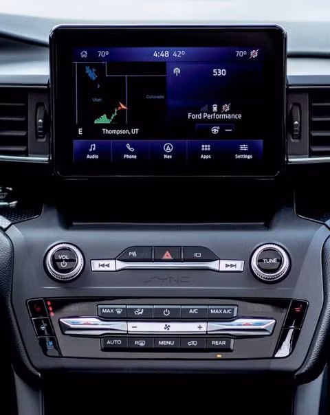 Ford Explorer 2022 ra mắt tại Đông Nam Á, chờ về Việt Nam