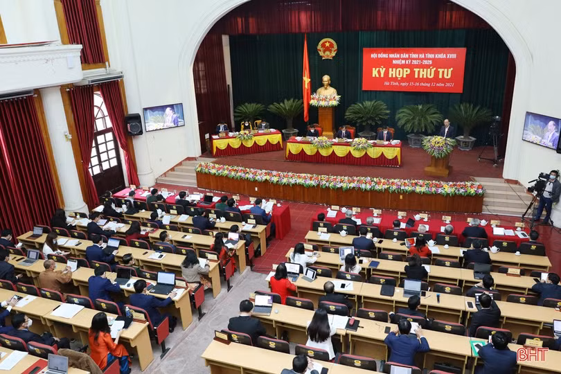 Khuyến khích phát triển nguồn nhân lực chất lượng cao tỉnh Hà Tĩnh giai đoạn 2022-2025