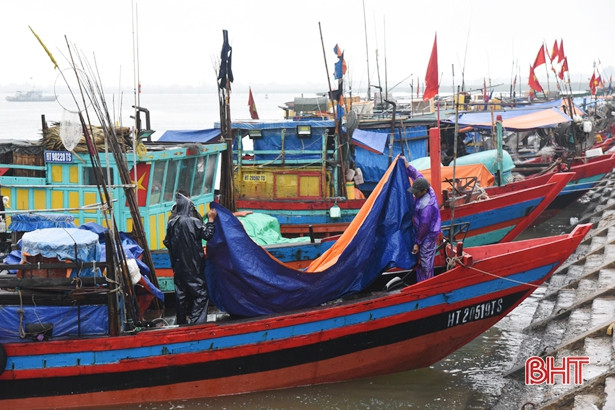 331 tàu, thuyền đã vào tránh trú bão số 9 ở Lộc Hà