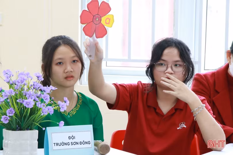 Học sinh iSchool Hà Tĩnh trải nghiệm sáng tạo văn học “Hình tượng người lính trong mắt em”