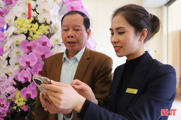 Làm gì để không “bị móc túi” khi giao dịch ngân hàng số trong ngày Tết?