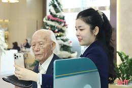 “Nhà băng” khuyến cáo khách hàng giao dịch an toàn dịp cuối năm