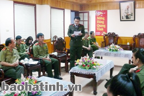 Đại diện SV Lào cảm ơn sự quan tâm, giúp đỡ của Ban Giám đốc Công an tỉnh và hứa giành kết quả cao trong đợt thực tập