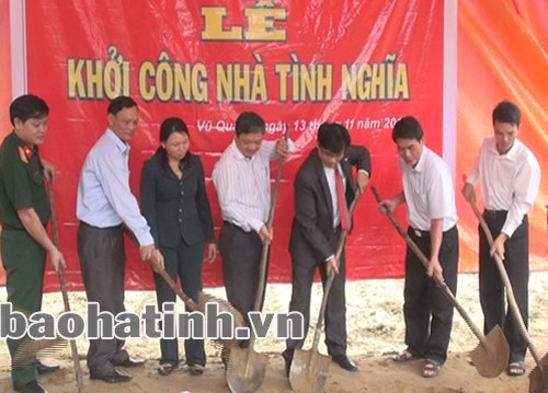 Động thổ xây nhà cho gia đình anh Nguyễn Văn Ngọ