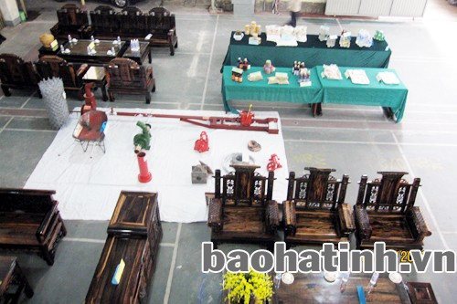 Trưng bày 4 nhóm sản phẩm tham gia bình chọn