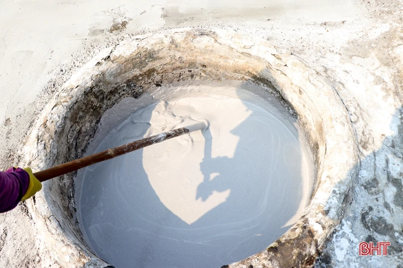 Vựa muối” thị xã Kỳ Anh vào vụ sản xuất mới