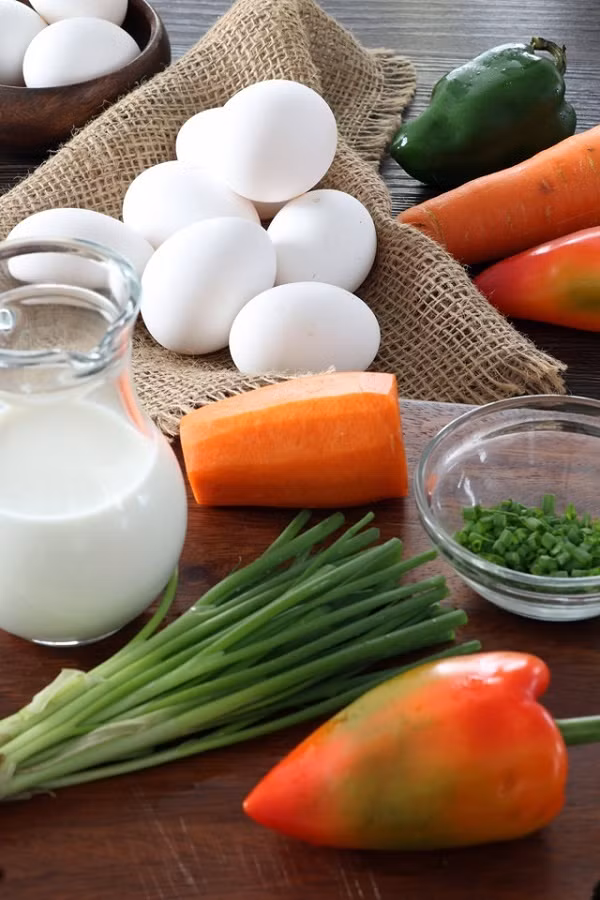 Làm trứng cuộn ốp lết kiểu Hàn cực đơn giản chỉ trong 5 phút