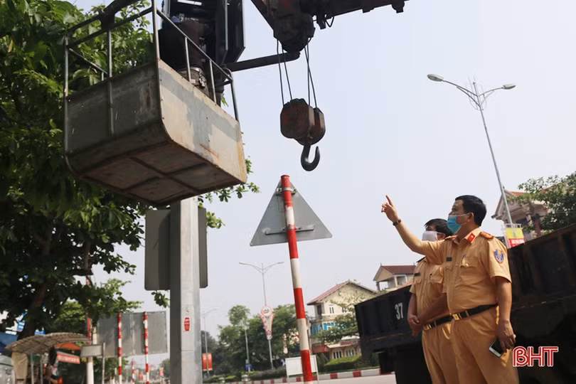 Lắp thêm 24 “mắt thần” giám sát Quốc lộ 1A đoạn qua Hà Tĩnh