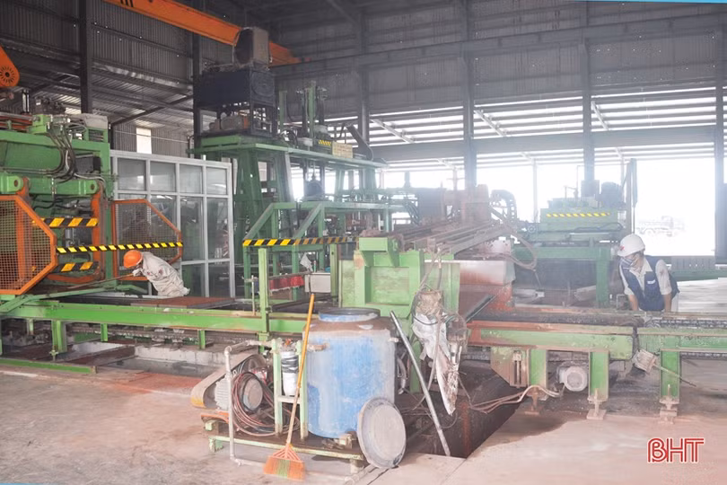 Hà Tĩnh sáng đầu tiên sau giãn cách xã hội