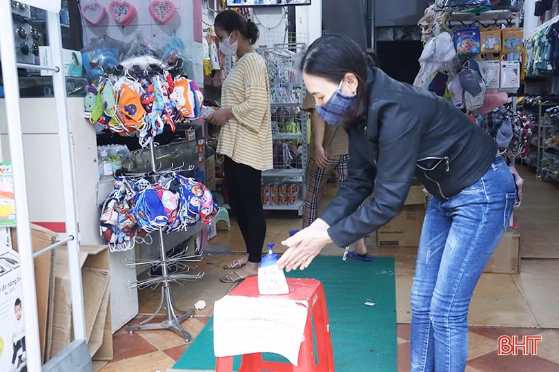 Hà Tĩnh sáng đầu tiên sau giãn cách xã hội