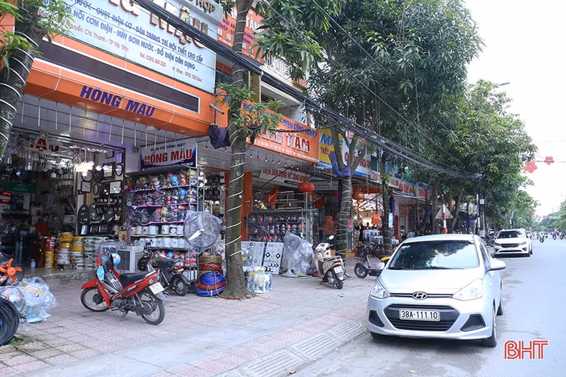 Hà Tĩnh sáng đầu tiên sau giãn cách xã hội