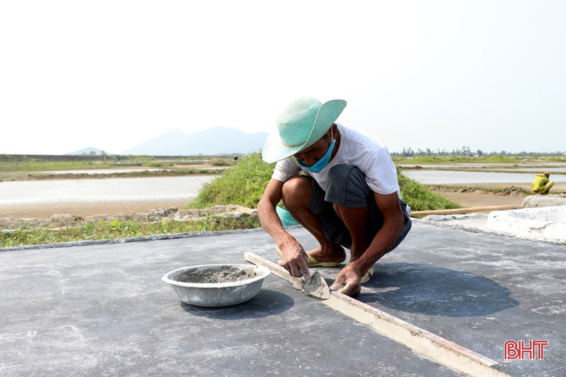 Vựa muối” thị xã Kỳ Anh vào vụ sản xuất mới