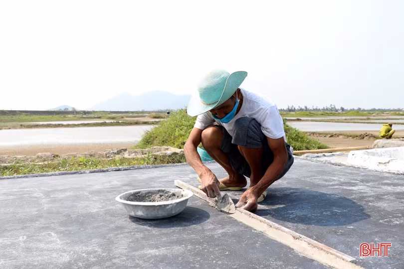 Vựa muối” thị xã Kỳ Anh vào vụ sản xuất mới