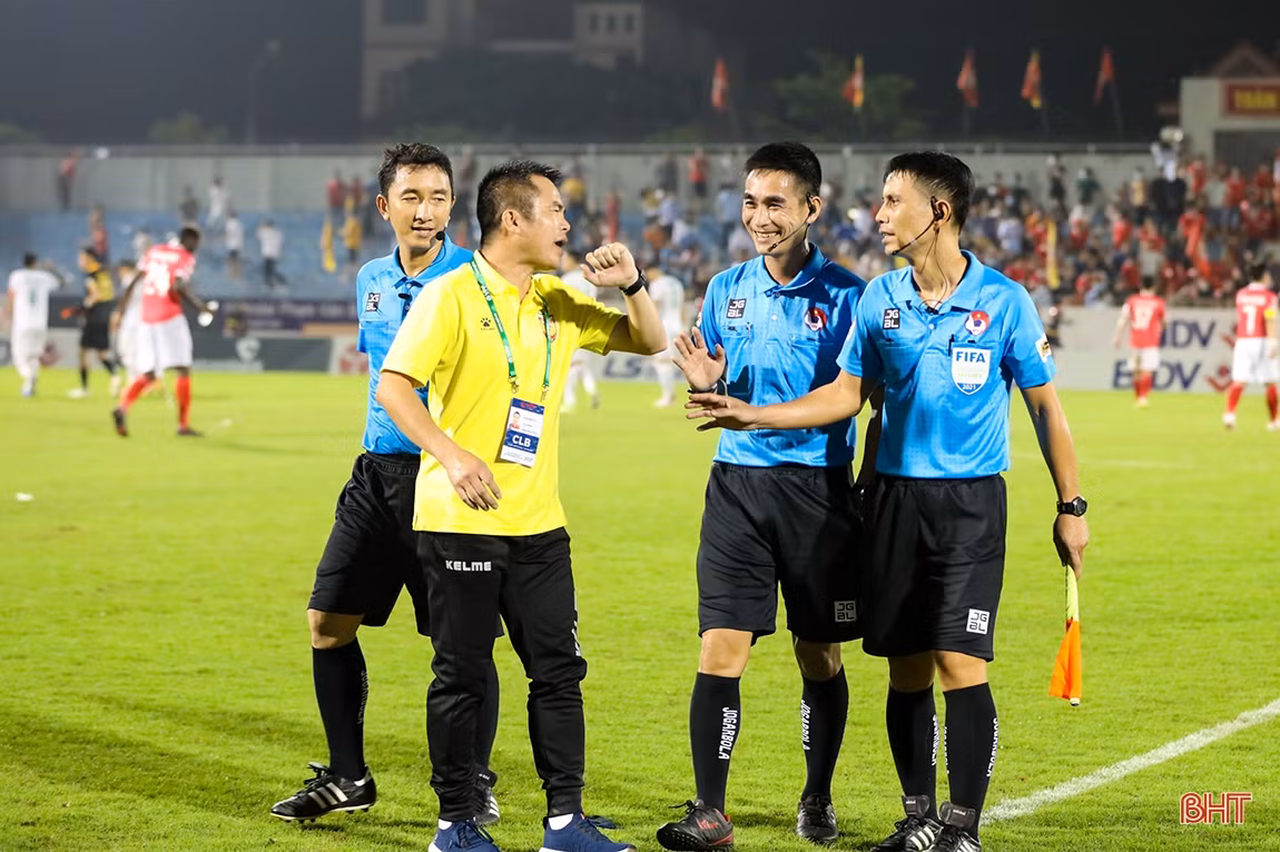 Hành trình của Hồng Lĩnh Hà Tĩnh dưới sự dẫn dắt của HLV Phạm Minh Đức