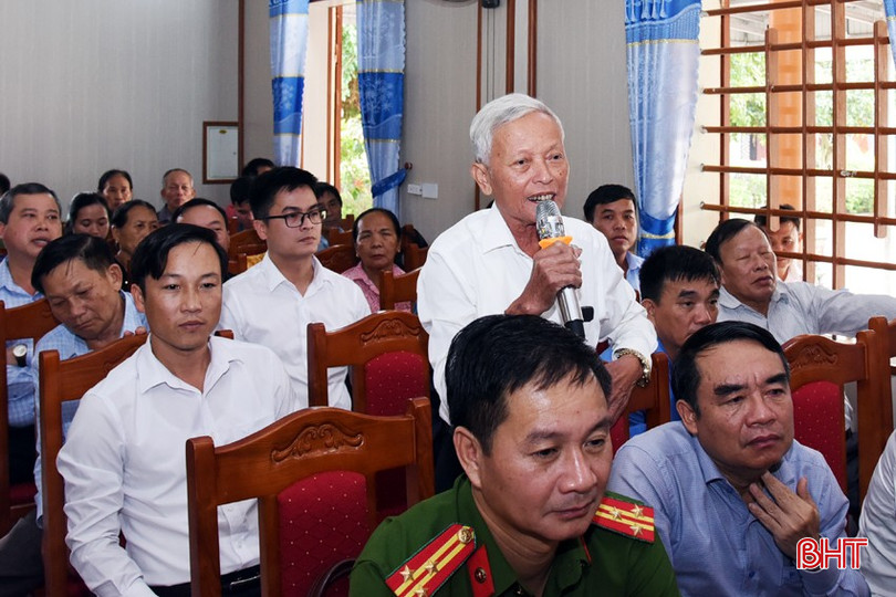 Cử tri Hoàng Nhật Thái (Kỳ Phú) kiến nghị cần tập trung xây dựng những công trình trọng điểm, tránh đầu tư trải trong xây dựng nông thôn mới. bqbht_br_15.jpg