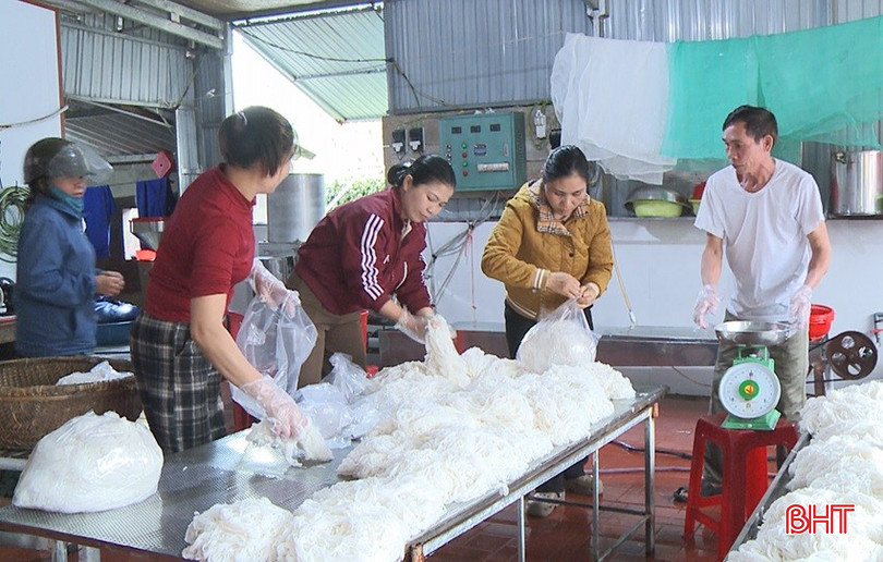 Sản phẩm bún truyền thống của xã Kỳ Bắc luôn được khách hàng ưa chuộng. bqbht_br_22.jpg