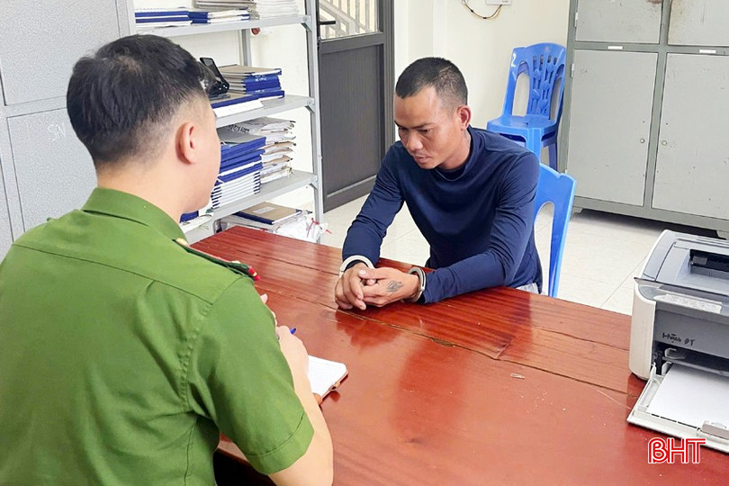 Nguyễn Văn Hào tại Cơ quan CSĐT Công an huyện Kỳ Anh z5864651795215_d2ee9880284b9ba1ca0bf2149fcffbde.jpg