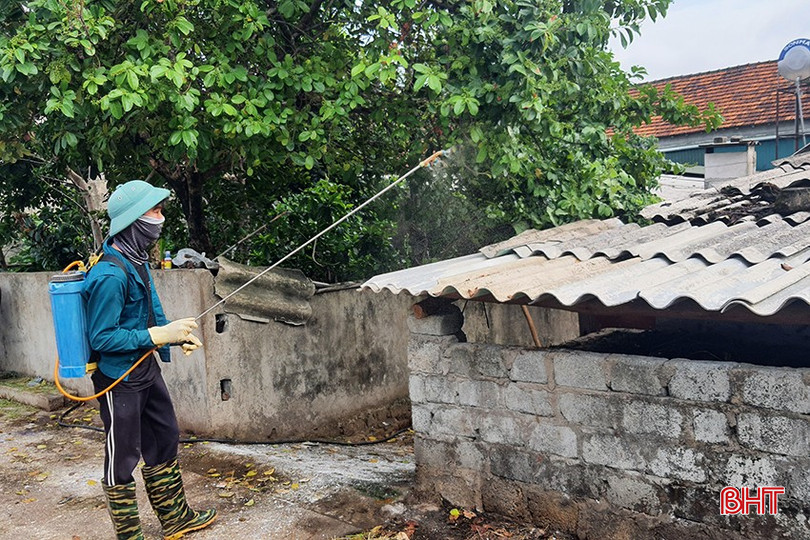 Công tác phòng chống dịch bệnh đang được xã Kỳ Bắc khẩn trương triển khai. A3.jpg