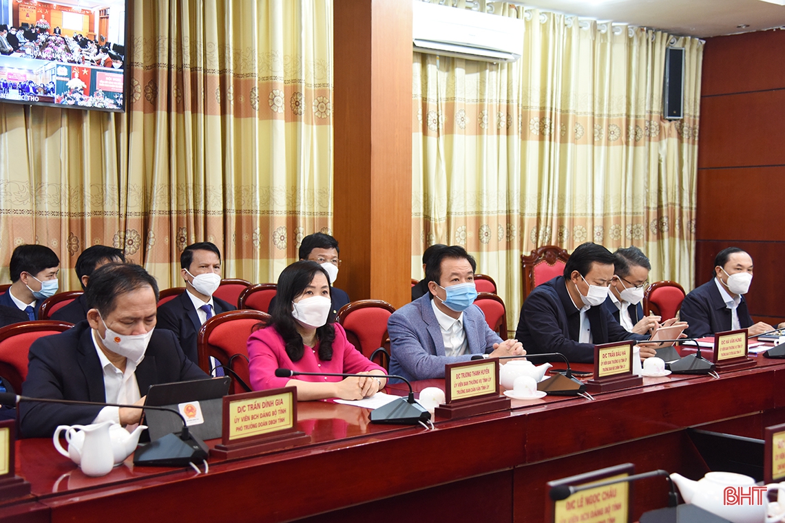Đổi mới phương thức lãnh đạo của Đảng, điều hành của chính quyền để thực hiện tốt nhiệm vụ năm 2022