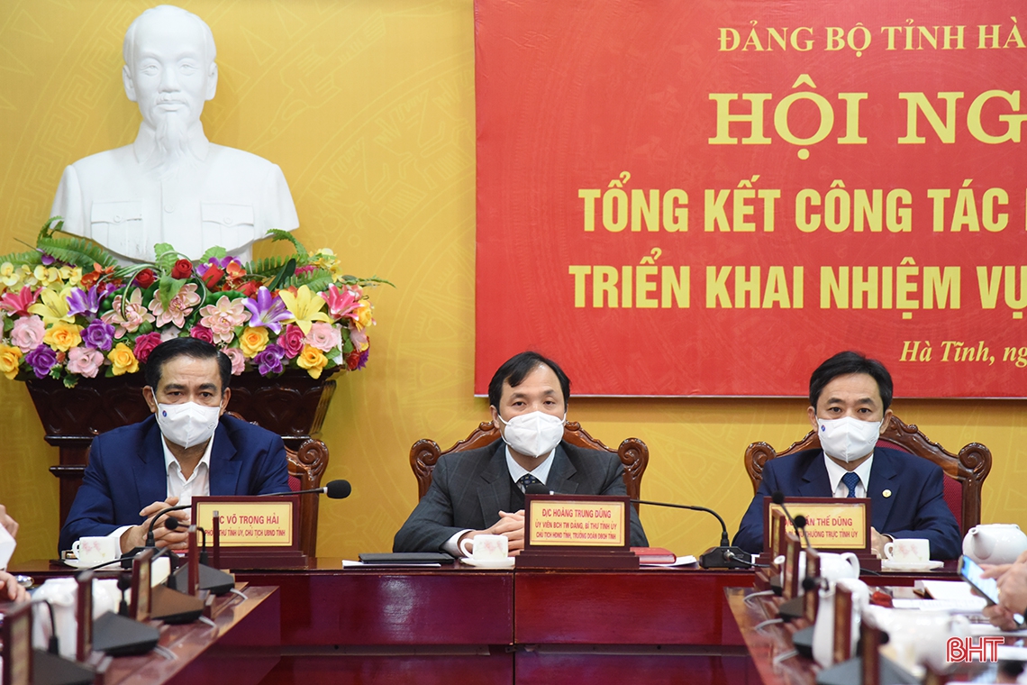 Đổi mới phương thức lãnh đạo của Đảng, điều hành của chính quyền để thực hiện tốt nhiệm vụ năm 2022