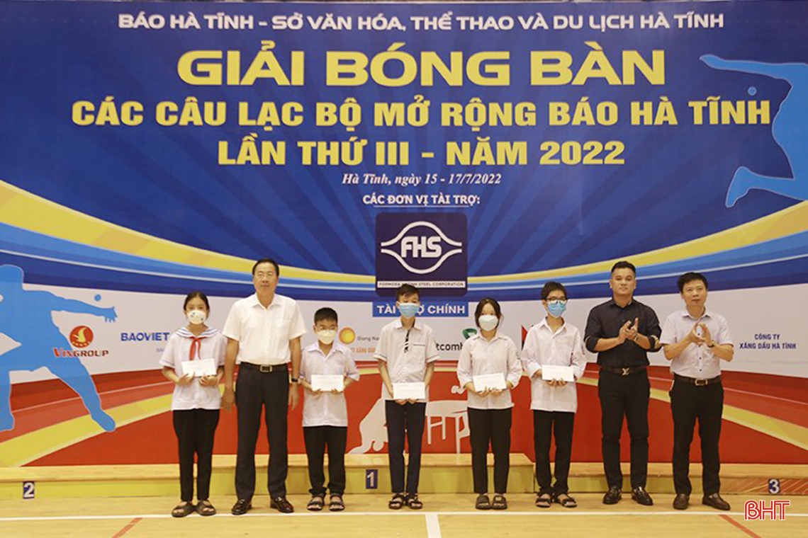 Khai mạc Giải Bóng bàn các CLB mở rộng Báo Hà Tĩnh lần thứ III năm 2022