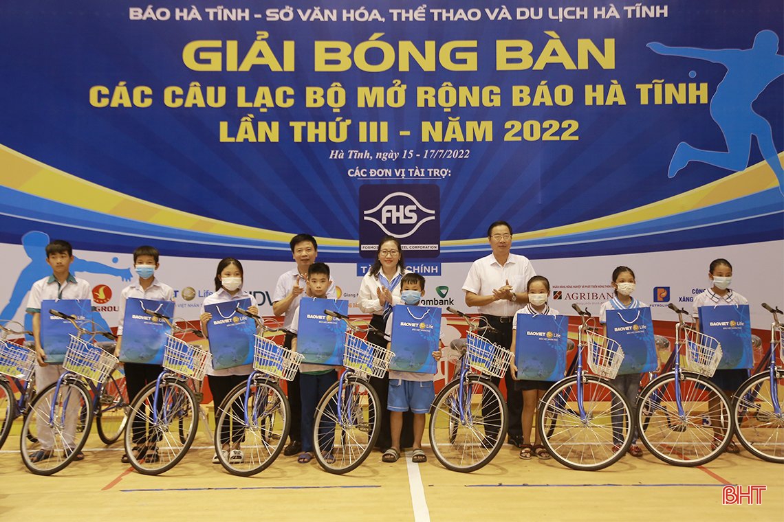 Khai mạc Giải Bóng bàn các CLB mở rộng Báo Hà Tĩnh lần thứ III năm 2022