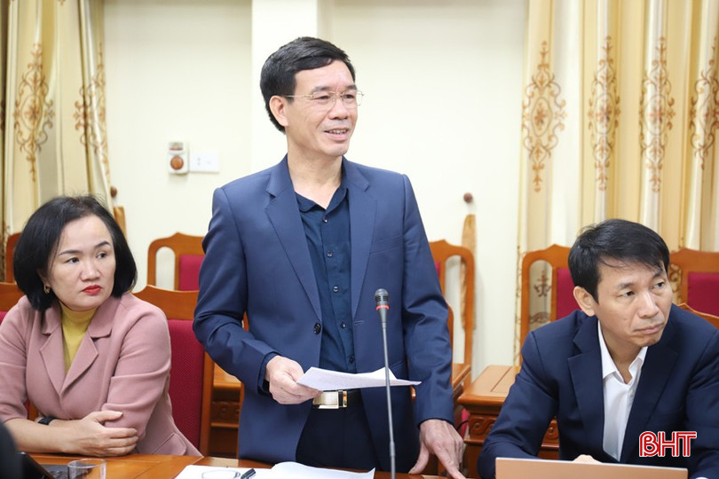 Ông Võ Văn Tuấn - Trưởng phòng Tài chính - Kế hoạch huyện Hương Sơn: đề xuất bãi bỏ Nghị quyết số 100/2023/NQ-HDND ngày 6/6/2023 của HĐND tỉnh về việc phân cấp thẩm quyền quyết định kéo dài thời gian thực hiện và giải ngân kế hoạch đầu tư vốn ngân sách địa phương giai đoạn 2022-2024. bqbht_br_img-8966.jpg