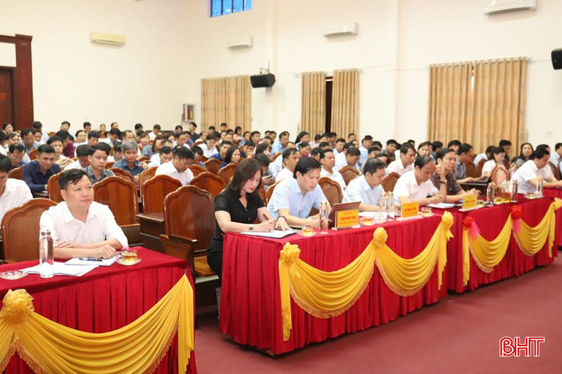 Đại biểu dự hội nghị IMG_0109.JPG