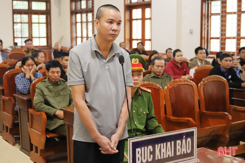 Nguyễn Văn Hiệp tại phiên tòa xét xử sáng nay về tội "Cướp tài sản". bqbht_br_img-8794.jpg