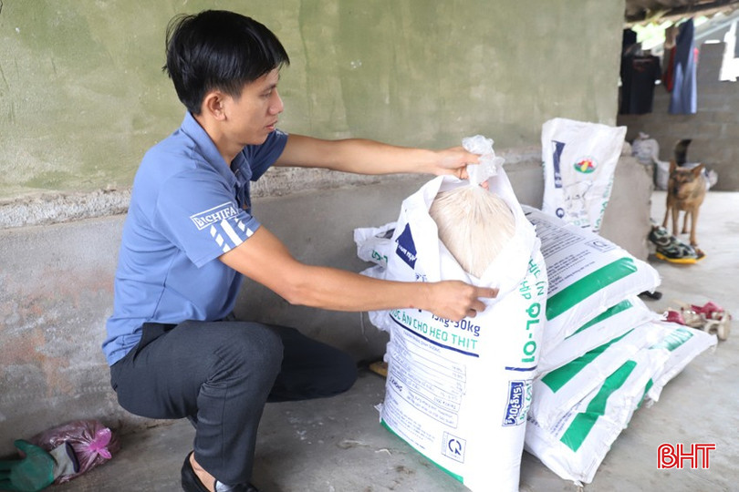 Nguồn thức ăn được kiểm soát và sản xuất theo quy trình kỹ thuật nghiêm ngặt. bqbht_br_img-7543.jpg