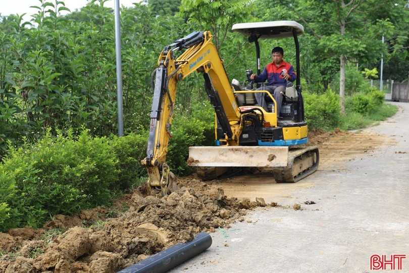 Lắp đặt đường ống cấp 1 tại thôn Thanh Bằng, xã Sơn Bằng. img-6789.jpg