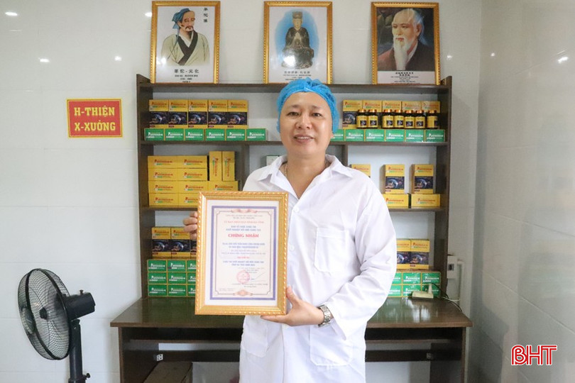 Viên nang Pantotrichum HS đạt giải ba tại Cuộc thi Khởi nghiệp, đổi mới sáng tạo tỉnh Hà Tĩnh năm 2024 bqbht_br_img-7323.jpg