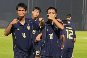 Thái Lan giúp Việt Nam rộng cửa vào bán kết U19 Đông Nam Á