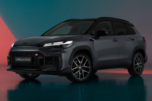 Toyota Corolla Cross GR Sport 2025: Diện mạo mới thể thao và cuốn hút hơn
