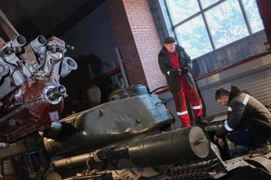 Nga phục chế xe tăng T-34 huyền thoại để duyệt binh