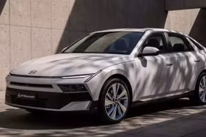 Hyundai Elantra thế hệ mới tinh chỉnh thiết kế 