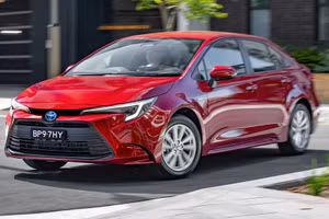 Toyota Corolla 2026 nâng cấp trang bị, giá từ 22.190 USD