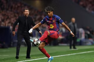 Dàn ngôi sao vượt mốc 100 triệu euro