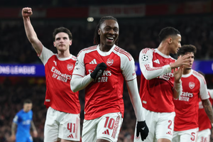 Xác định 4 trận tứ kết Champions League