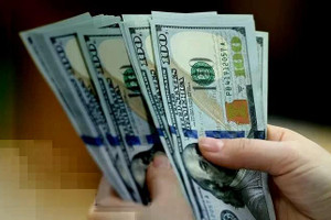 Tỷ giá USD hôm nay 01/03/2025: Đồng USD tăng phi mã