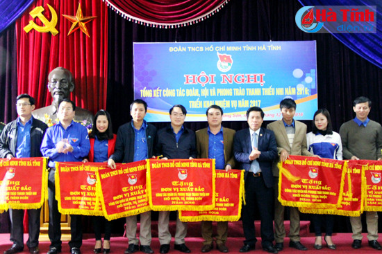 tich cuc giao duc loi song chu nghia yeu nuoc cho gioi tre