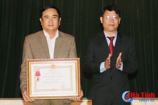 can loc trien khai cong tac xay dung dang nam 2017