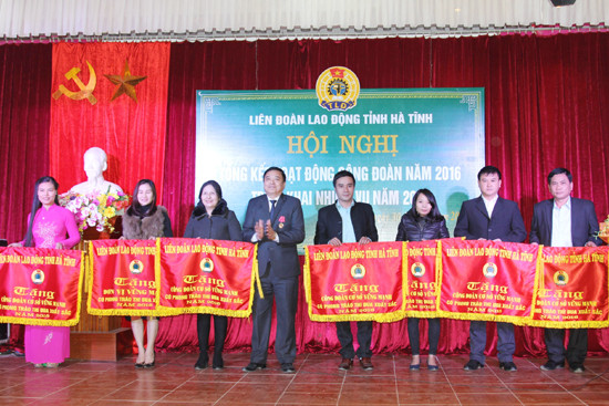 phat trien them hon 7 500 doan vien cong doan trong nam 2016
