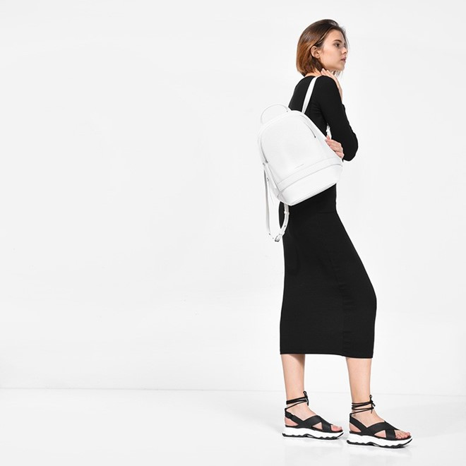 10 phu kien tao diem nhan cho streetstyle cuoi nam