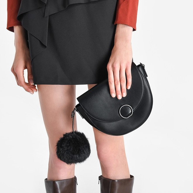 10 phu kien tao diem nhan cho streetstyle cuoi nam