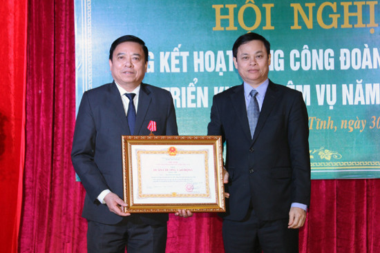 phat trien them hon 7 500 doan vien cong doan trong nam 2016